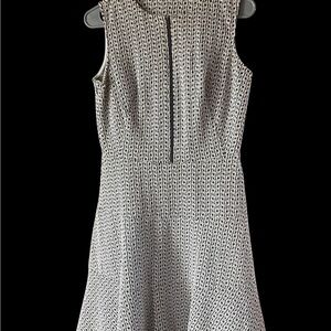 Sharagano Black and White Backless Patterned Dress